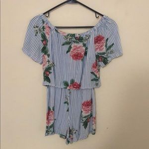 Flower printed romper